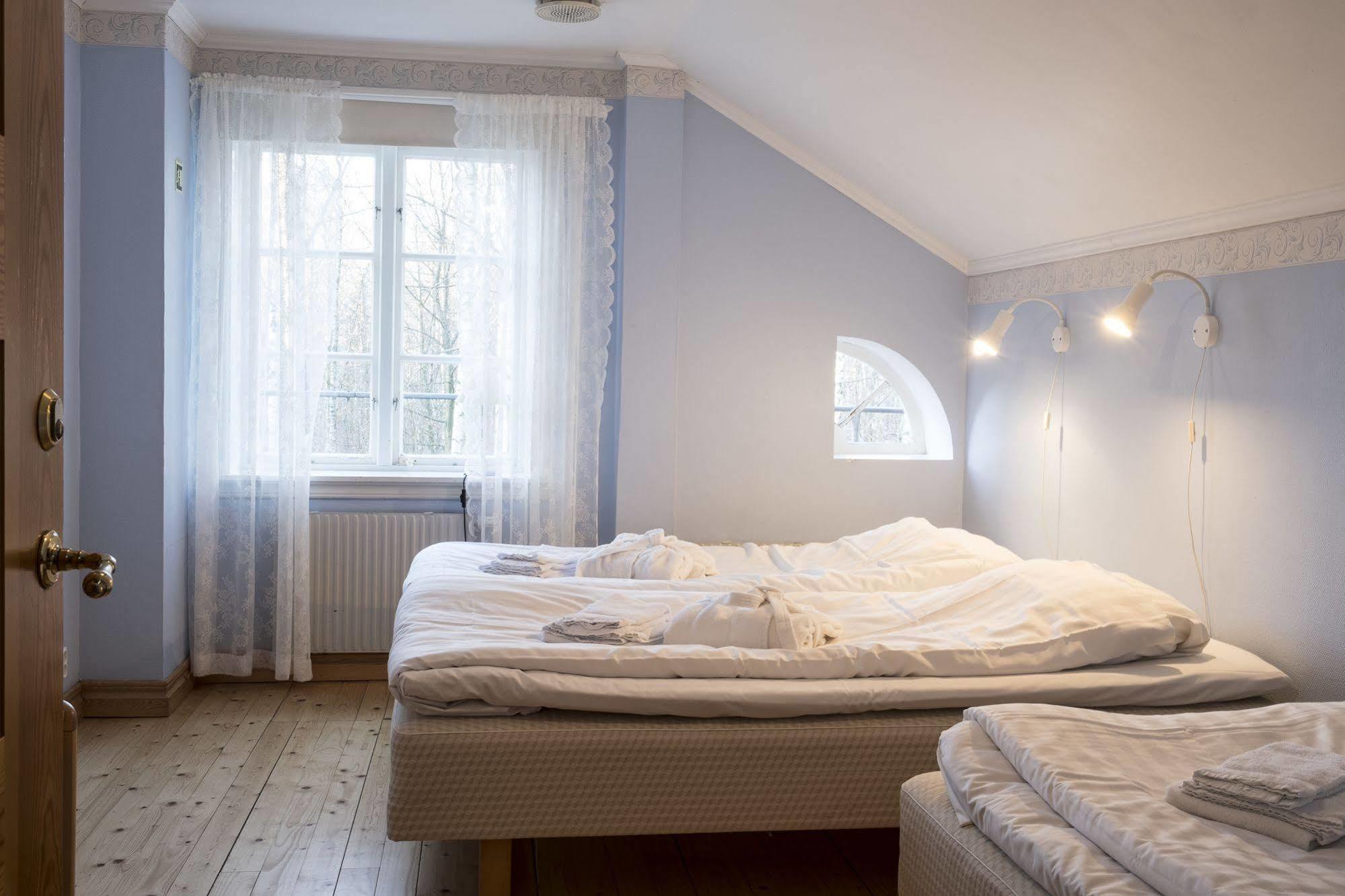 Nordiska Folkhoegskolan Bed And Breakfast 쿵엘브 외부 사진